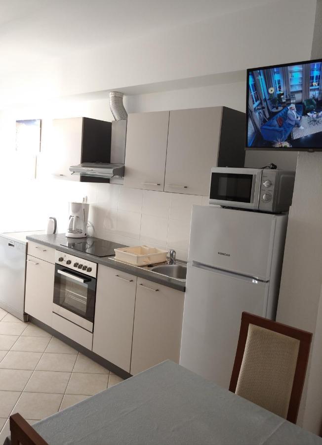 Apartmani Perak Mimice Exterior photo